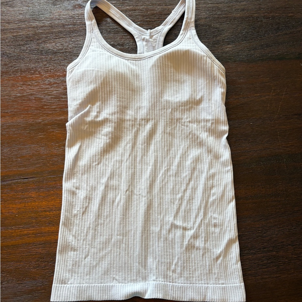 Lululemon Ebb to be full length top in lilac